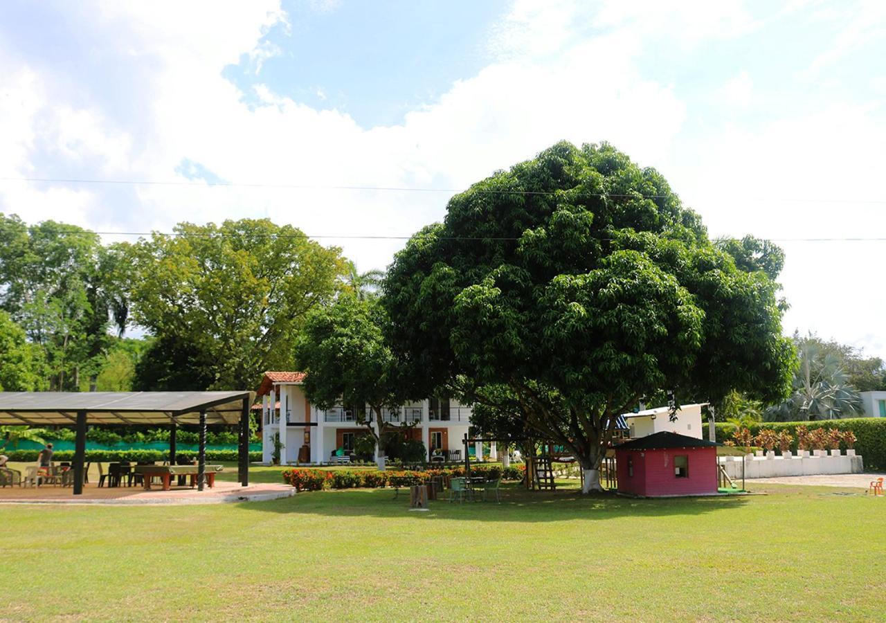 Stay Finca Hotel Santa Fe Santa Fe de Antioquia Exterior photo